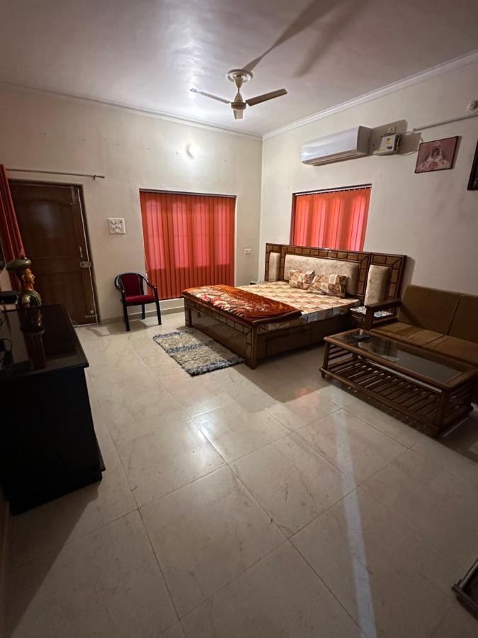 Villa Kaashi Flora - Luxury 3Bhk Varanasi Exterior foto